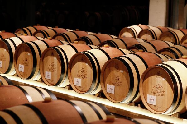 Цех выдержки вин