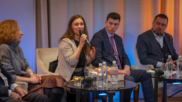 Анжелика Субботина, руководитель Образовательного центра компании АСТ-Интернешнл на форсайт-сессии История вина: взгляд ученых и экспертов