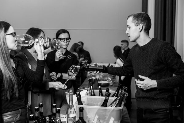 Фестиваль российских вин в Иркутске Baikal Wine Fest Фестиваль российских вин в Иркутске Baikal Wine Fest