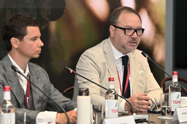 Сессия Экономика виноделия: точки роста прибыли, производительности и качества. ПМЭФ 24