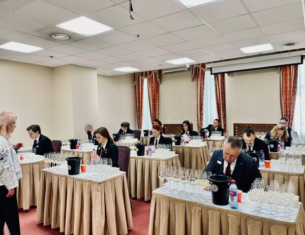 Названы победители конкурса сомелье Wine People Trophy Russia 2025 Названы победители конкурса сомелье Wine People Trophy Russia 2025