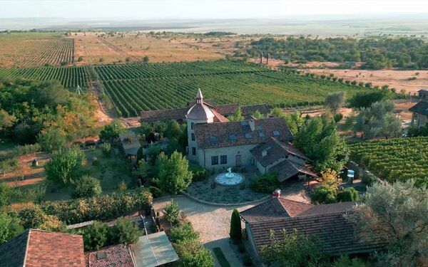 Семейная винодельня Михаила Колесникова Семейная винодельня Михаила Колесникова