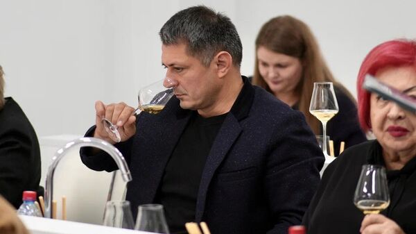 Дегустации в рамках винного конкурса Кубок АВВР 2025 Дегустации в рамках винного конкурса Кубок АВВР 2025