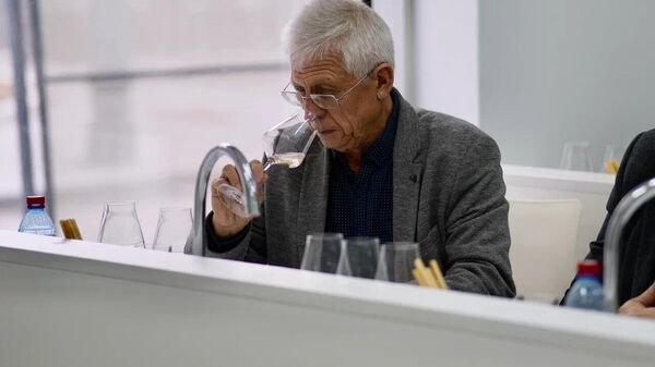 Дегустации в рамках винного конкурса Кубок АВВР 2025 Дегустации в рамках винного конкурса Кубок АВВР 2025