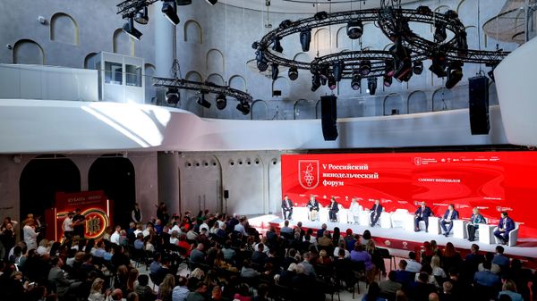 V Российский винодельческий форум: Саммит АВВР V Российский винодельческий форум: Саммит АВВР
